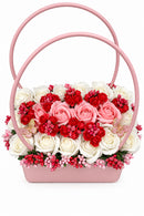 Aranjament din flori parfumate de sapun "PINK ROMANCE" tip cosulet cu 17 trandafiri