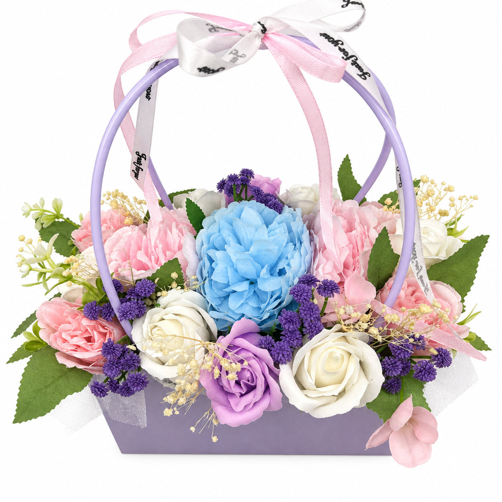 Aranjament din flori parfumate de sapun "PASTEL DREAM" tip cosulet